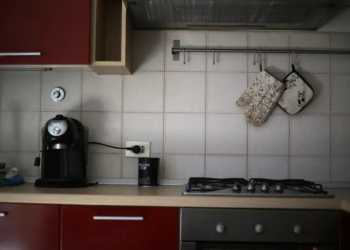 Apartment With Lovely Garden