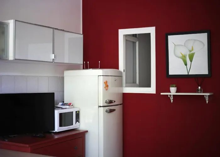 With Lovely Garden Verona