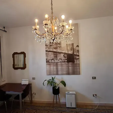 With Lovely Garden Appartement